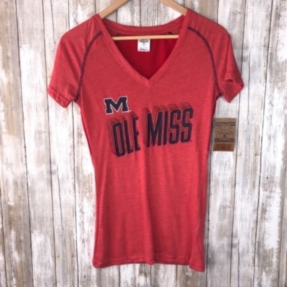 Ole Miss Rebels Women’s Small Red Fitted Tee NCAA SEC Game Day Shirt